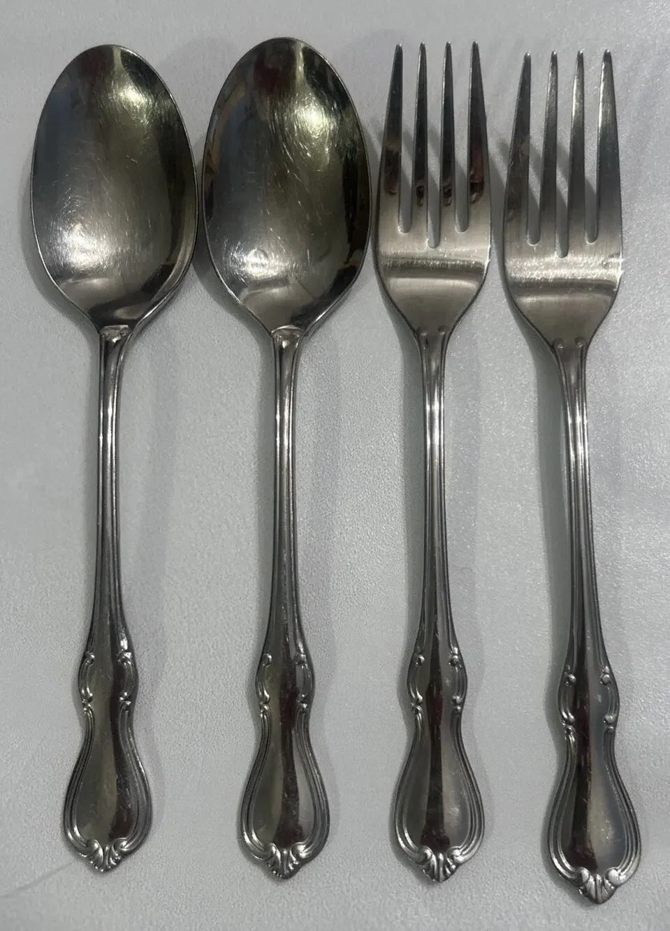 Reed & Barton CAMELOT Set of 4 Flatware 2 Teaspoons 2 Salad Forks 6.5” Stainless